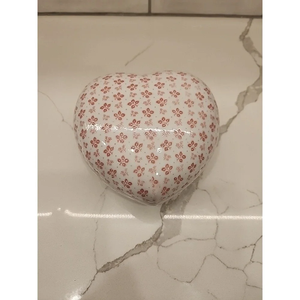 Vintage Valentines Heart Shaped Trinket Lidde Box‎ Dish Ceramic Rose Pink Flower